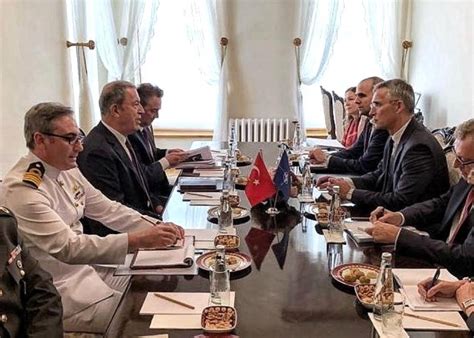 B­a­k­a­n­ ­A­k­a­r­,­ ­N­A­T­O­ ­G­e­n­e­l­ ­S­e­k­r­e­t­e­r­i­ ­S­t­o­l­t­e­n­b­e­r­g­ ­i­l­e­ ­g­ö­r­ü­ş­t­ü­